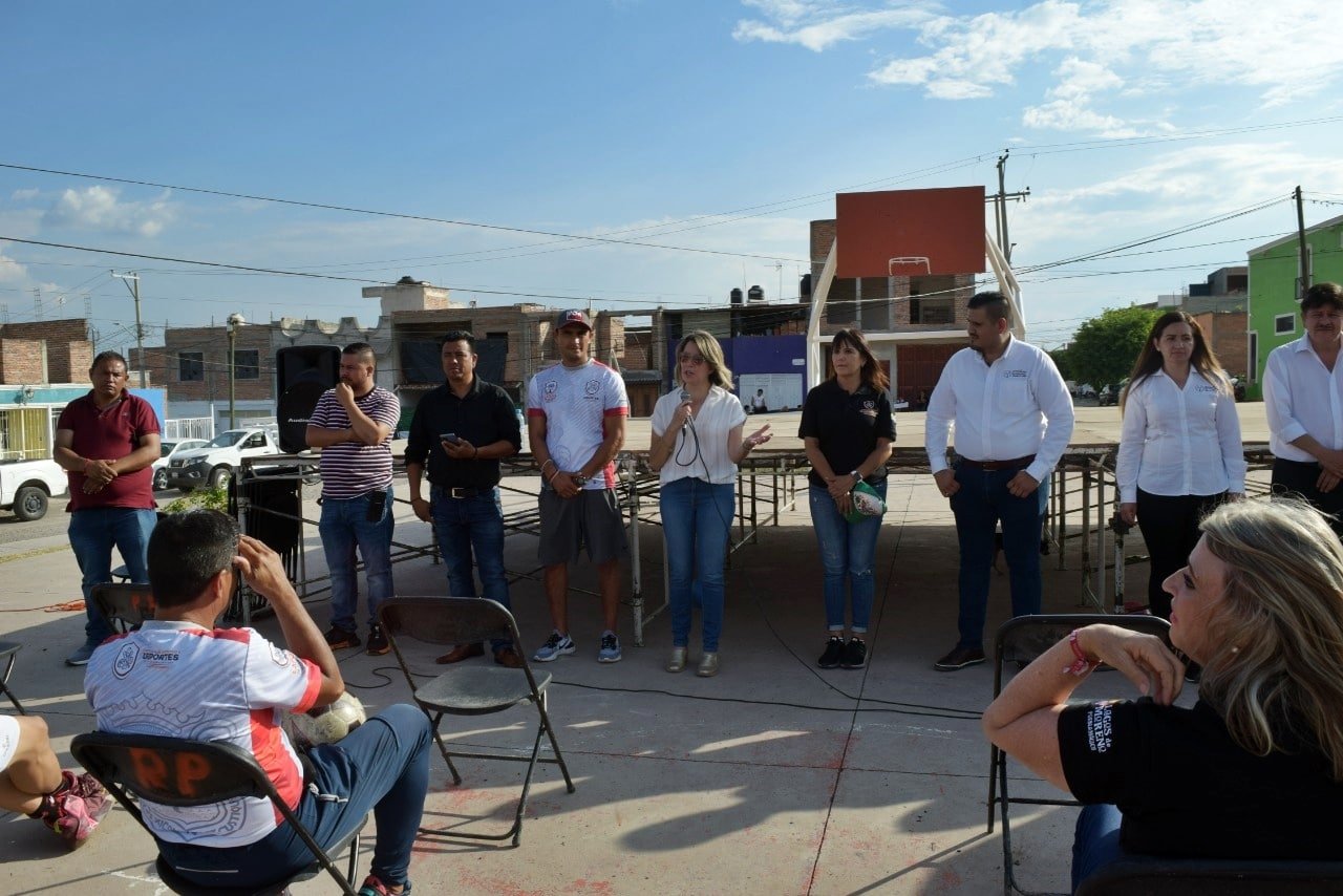 Implementan programa de Reactivación de Espacios Públicos en  La Esmeralda